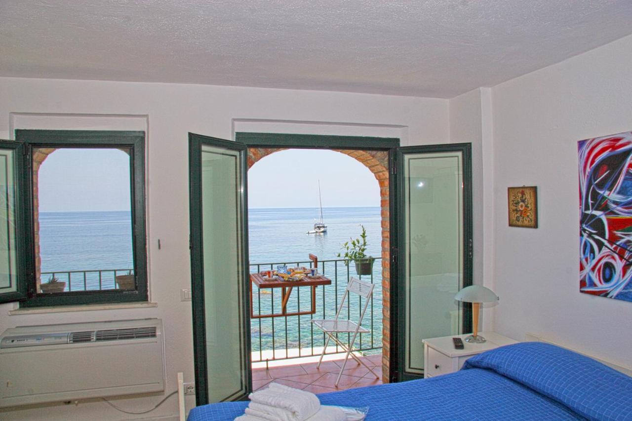BB Il Generale Bed and Breakfast Scilla Esterno foto